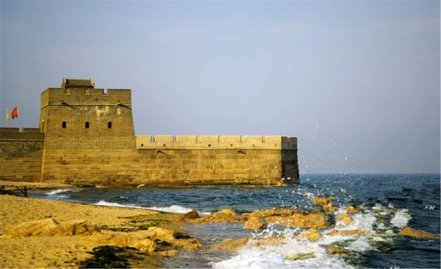 乾港慰問(wèn)一線(xiàn)干警 乾港慰問(wèn)一線(xiàn)干警