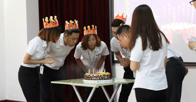 乾港集團8月員工生日會(huì )