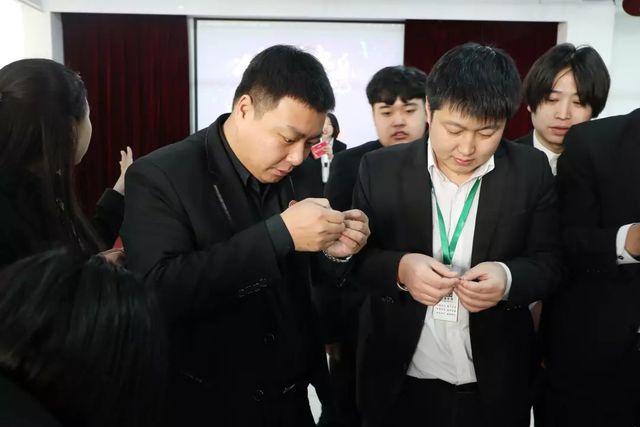 乾港生日會(huì )