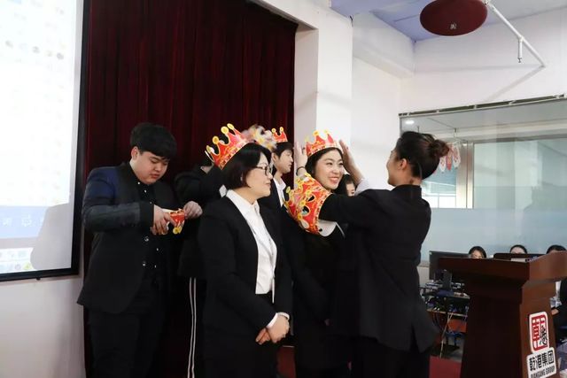 乾港生日會(huì )